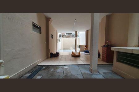 Apartamento à venda com 85m², 2 quartos e 1 vaga Apartamento à venda com 85m², 2 quartos e 1 vagaÁrea Comum