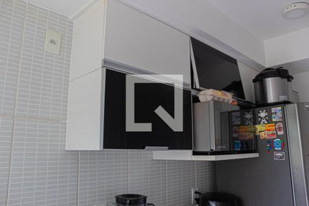 Apartamento à venda com 59m², 2 quartos e 1 vaga Apartamento à venda com 59m², 2 quartos e 1 vagaCozinha - Armários