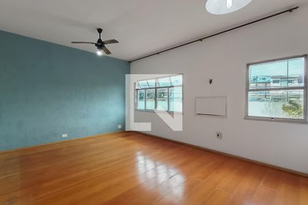 Casa de condomínio à venda com 132m², 3 quartos e 1 vaga Casa de condomínio à venda com 132m², 3 quartos e 1 vagaQuarto 3