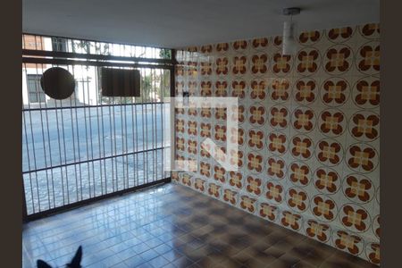 Casa à venda com 120m², 3 quartos e 2 vagas