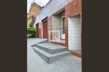 Casa à venda com 220m², 3 quartos e 3 vagas