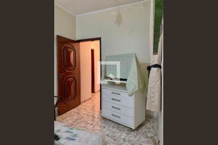Casa à venda com 220m², 3 quartos e 3 vagas