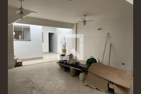 Casa à venda com 160m², 3 quartos e 3 vagas