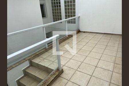 Casa à venda com 160m², 3 quartos e 3 vagas