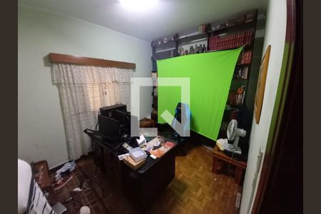 Casa à venda com 300m², 6 quartos e 3 vagas
