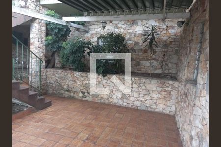Casa à venda com 300m², 6 quartos e 3 vagas