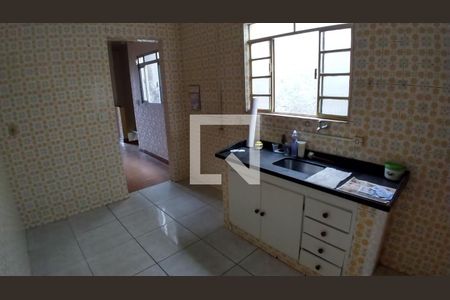 Casa à venda com 144m², 2 quartos e sem vaga