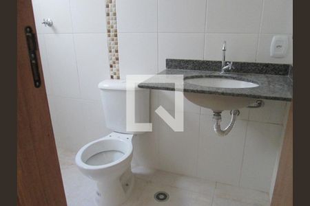 Casa de condomínio à venda com 60m², 2 quartos e 1 vaga