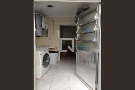 Casa à venda com 150m², 4 quartos e 2 vagas