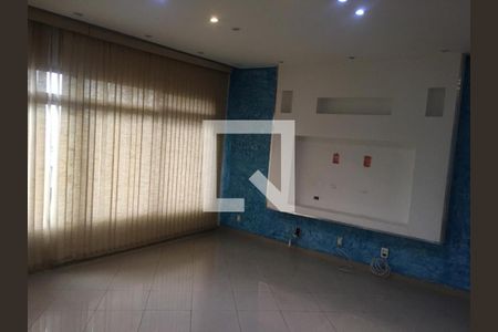 Casa à venda com 380m², 3 quartos e 4 vagas