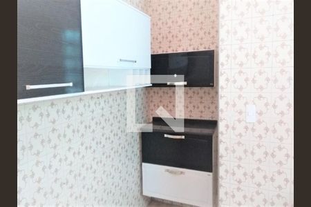 Casa à venda com 255m², 4 quartos e 2 vagas