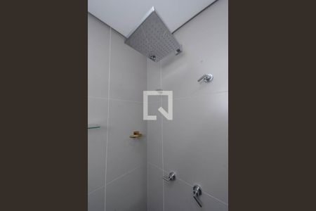 Apartamento à venda com 65m², 2 quartos e 1 vaga Apartamento à venda com 65m², 2 quartos e 1 vagaBanheiro