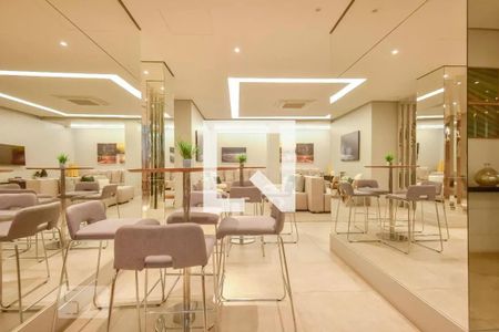 Apartamento à venda com 65m², 2 quartos e 1 vaga Apartamento à venda com 65m², 2 quartos e 1 vagaÁrea comum - Salão de festas