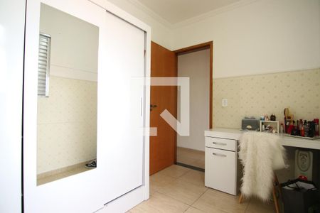 Casa à venda com 84m², 3 quartos e 2 vagasQuarto 1