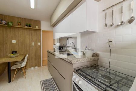 Apartamento para alugar com 95m², 3 quartos e 2 vagas Apartamento para alugar com 95m², 3 quartos e 2 vagasCozinha