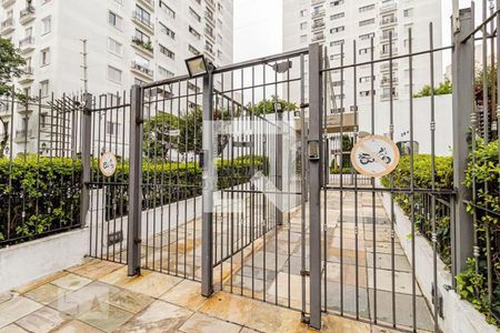Apartamento para alugar com 95m², 3 quartos e 2 vagas Apartamento para alugar com 95m², 3 quartos e 2 vagasEntrada