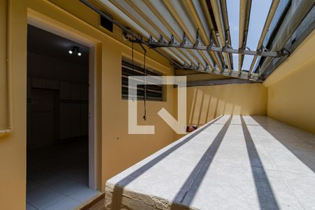 Casa à venda com 160m², 3 quartos e 2 vagasÁrea de Serviço