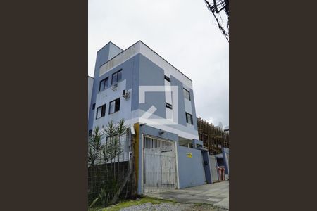 Fachada de kitnet/studio para alugar com 1 quarto, 25m² em Córrego Grande, Florianópolis