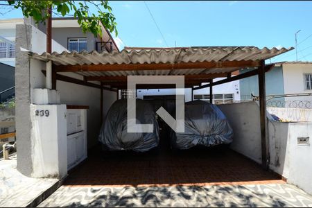 Casa à venda com 170m², 4 quartos e 2 vagasFachada da Casa