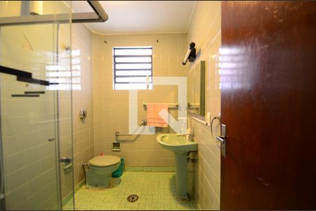 Casa à venda com 170m², 4 quartos e 2 vagasBanheiro Social