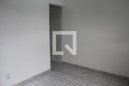 Sala de casa para alugar com 1 quarto, 68m² em Vila Carbone, São Paulo
