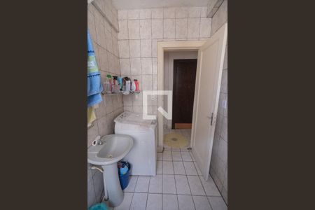 Apartamento à venda com 77m², 2 quartos e sem vagaBanheiro