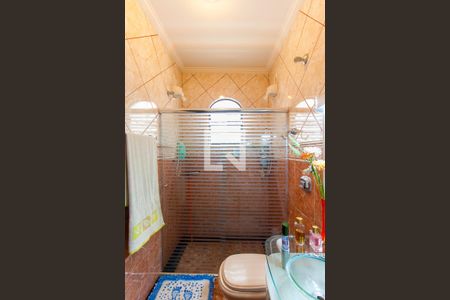 Casa à venda com 195m², 3 quartos e 2 vagas Casa à venda com 195m², 3 quartos e 2 vagasBanheiro da Suíte