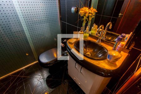 Casa à venda com 195m², 3 quartos e 2 vagas Casa à venda com 195m², 3 quartos e 2 vagasBanheiro 3