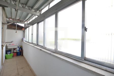 Apartamento para alugar com 42m², 1 quarto e sem vagaÁrea de Serviço