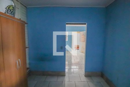 Casa à venda com 105m², 4 quartos e 1 vagaQuarto