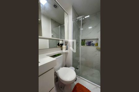 Apartamento à venda com 60m², 2 quartos e sem vaga Apartamento à venda com 60m², 2 quartos e sem vagaBanheiro