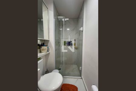 Apartamento à venda com 60m², 2 quartos e sem vaga Apartamento à venda com 60m², 2 quartos e sem vagaBanheiro