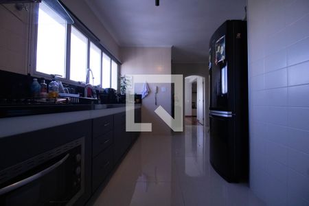 Apartamento à venda com 208m², 4 quartos e 3 vagas Apartamento à venda com 208m², 4 quartos e 3 vagasCozinha