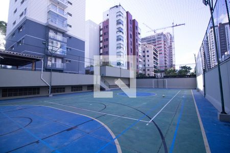 Apartamento à venda com 208m², 4 quartos e 3 vagas Apartamento à venda com 208m², 4 quartos e 3 vagasQuadra Esportiva
