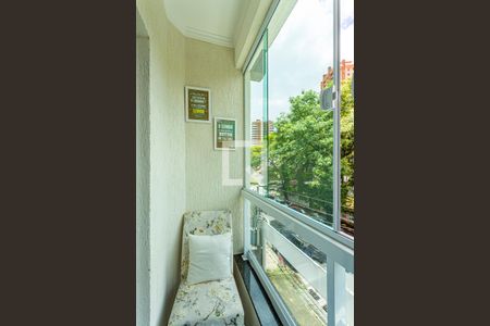 Apartamento à venda com 143m², 2 quartos e 2 vagas Apartamento à venda com 143m², 2 quartos e 2 vagasVaranda da Suite