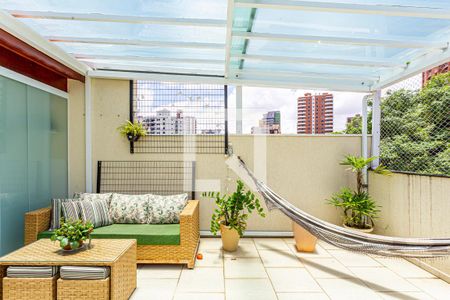 Apartamento à venda com 143m², 2 quartos e 2 vagas Apartamento à venda com 143m², 2 quartos e 2 vagasCobertura