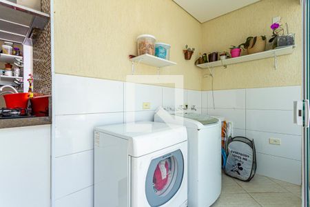 Apartamento à venda com 143m², 2 quartos e 2 vagas Apartamento à venda com 143m², 2 quartos e 2 vagasÁrea de Serviço - Cobertura