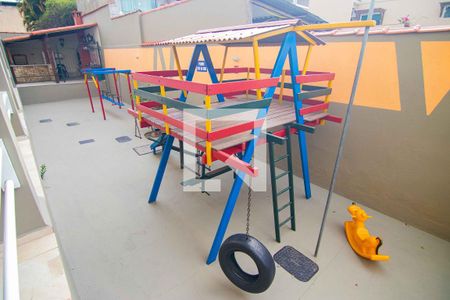 Apartamento à venda com 65m², 2 quartos e 1 vagaÁrea comum - Playground