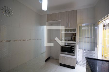 Casa à venda com 100m², 2 quartos e 2 vagasCozinha