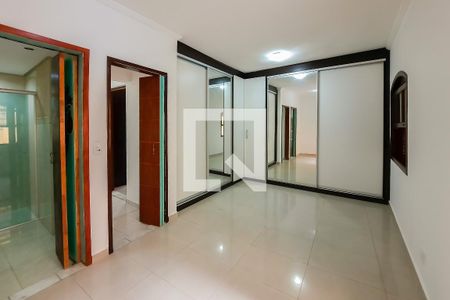 Casa à venda com 211m², 2 quartos e 3 vagasSuíte 2