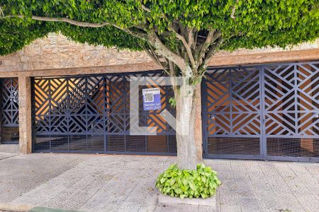 Casa à venda com 211m², 2 quartos e 3 vagasPlaca