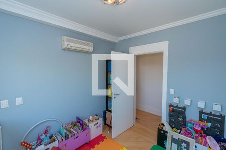 Casa de condomínio à venda com 439m², 4 quartos e 4 vagas Casa de condomínio à venda com 439m², 4 quartos e 4 vagasSuite 3