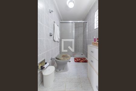 Casa à venda com 105m², 2 quartos e 1 vaga Casa à venda com 105m², 2 quartos e 1 vagaBanheiro