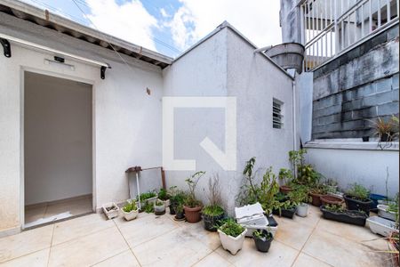 Casa à venda com 105m², 2 quartos e 1 vaga Casa à venda com 105m², 2 quartos e 1 vagaÁrea comum