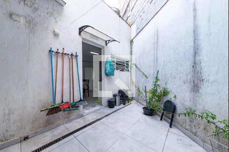 Casa à venda com 105m², 2 quartos e 1 vaga Casa à venda com 105m², 2 quartos e 1 vagaÁrea comum