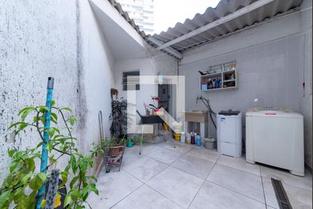 Casa à venda com 105m², 2 quartos e 1 vaga Casa à venda com 105m², 2 quartos e 1 vagaÁrea comum