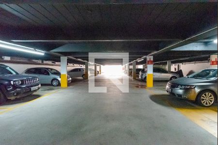 Apartamento à venda com 60m², 2 quartos e 1 vaga Apartamento à venda com 60m², 2 quartos e 1 vagaGaragens