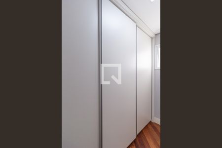 Casa à venda com 550m², 4 quartos e 4 vagasCloset