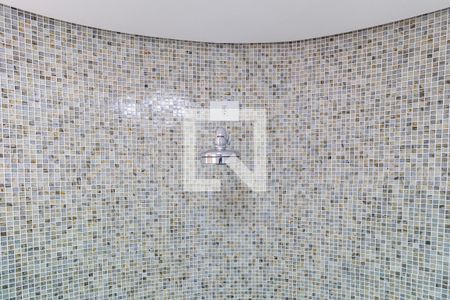 Casa à venda com 550m², 4 quartos e 4 vagasBanheiro da suíte 1