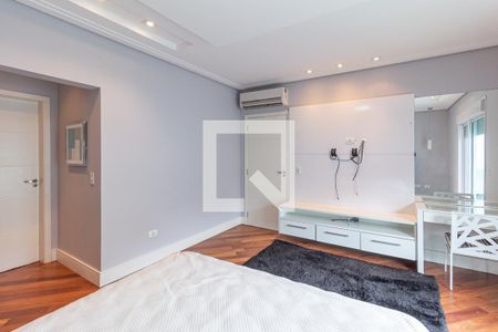 Casa à venda com 550m², 4 quartos e 4 vagasSuíte 4